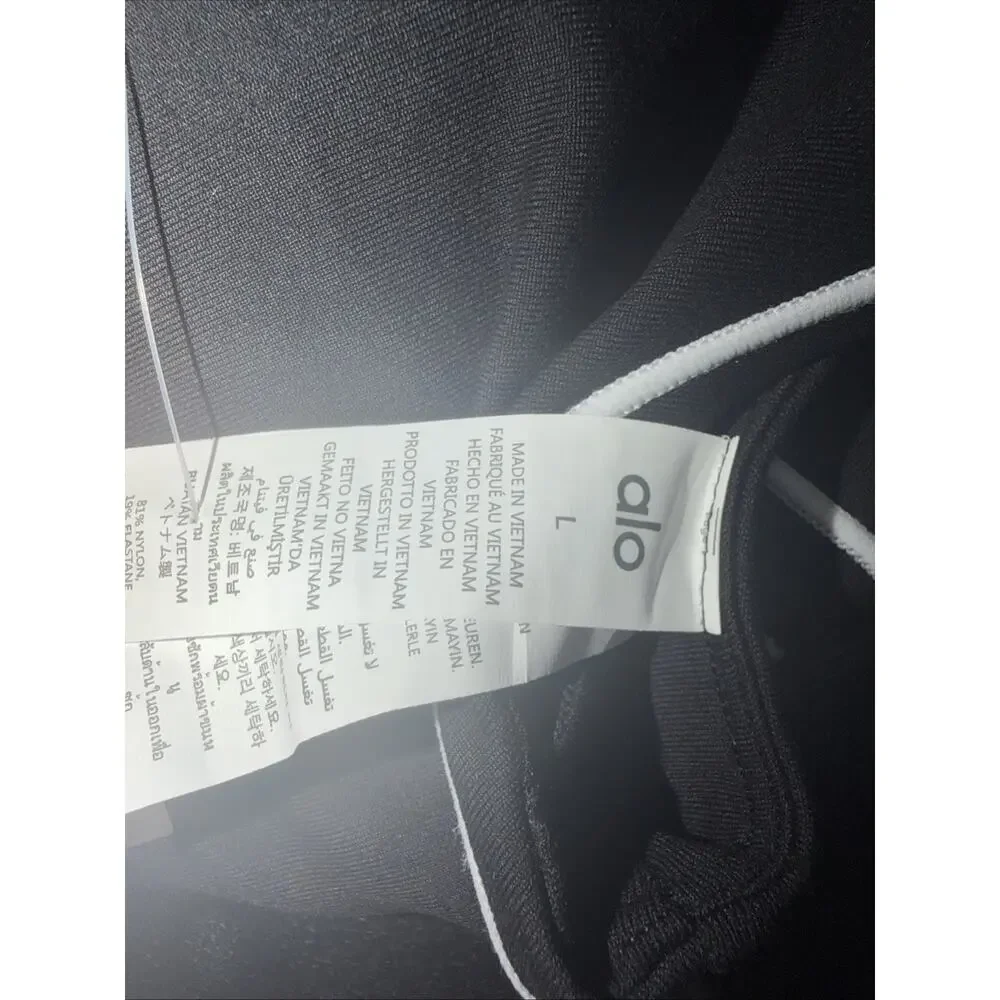ALO Yoga nwt alo